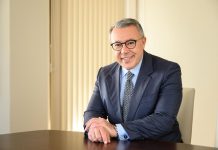 Βασίλης Ψάλτης (Alpha Bank): Νέο guidance για δάνεια €1,7 δισ. και βλέμμα σε deals – Τι είπε για επιτόκια, UniCredit και buyback