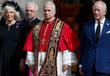 Βατικανό: Έπειτα από πέντε αιώνες Βρετανός μονάρχης και πάπας προσεύχονται μαζί