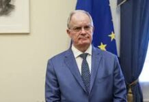 Πρωτοχρονιάτικο μήνυμα του ΠτΔ Κ. Τασούλα: Η νέα χρονιά ευκαιρία να αλλάξουμε όλα όσα μας πληγώνουν στηριζόμενοι σε όσα μας ενώνουν