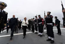 Συνάντηση του Ν. Δένδια με τη Γαλλίδα ομόλογό του Κατρίν Βοτρέν πάνω στη φρεγάτα «Κίμων»