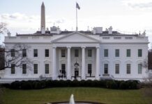 Συνάντηση στον Λευκό Οίκο με στόχο την αποκλιμάκωση της κρίσης για τη Γροιλανδία – Ανοίγει προξενείο η Γαλλία