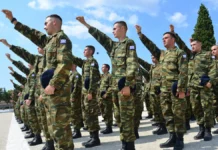 Σε εφαρμογή το νέο μοντέλο στρατιωτικής θητείας: Τι αλλάζει σε εκπαίδευση, μεταθέσεις και μηνιαία αποζημίωση