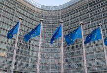 Κομισιόν για την απόφαση του Ανώτατου Δικαστηρίου των ΗΠΑ: «Η συμφωνία είναι συμφωνία»