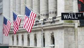 Οριακές μεταβολές στη Wall Street την Παρασκευή – Άνοδος για χρυσό -ασήμι μετά τα νέα για τον πληθωρισμό στις ΗΠΑ