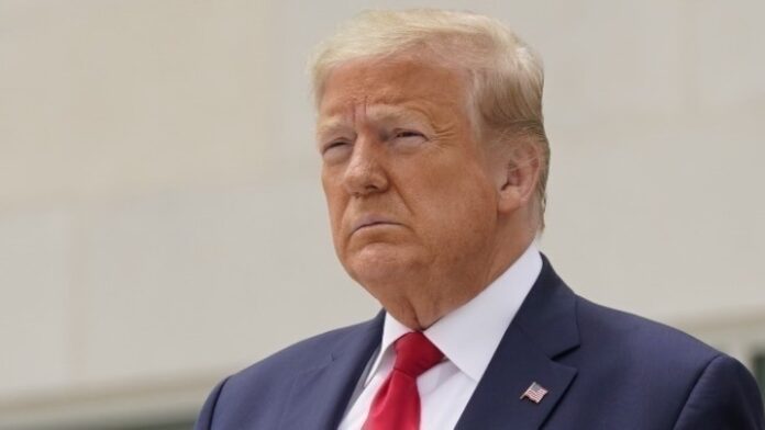 ΤΡΑΜΠ ΣΚΕΠΟΜΕΝΟΣ