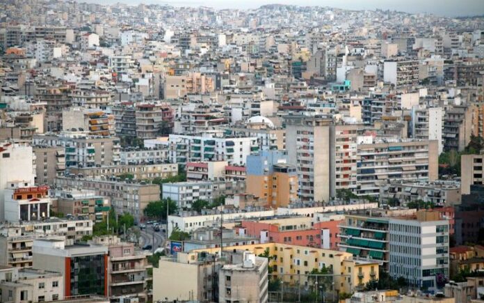 athens_akinita_shutterstock-768x480