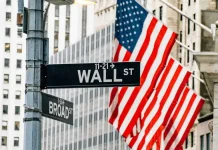 Wall Street: Ηπια ανοδικά με ώθηση από τον κλάδο των ημιαγωγών