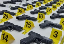 Θράκη: Δύο Τούρκοι επιχείρησαν να εισάγουν 50 «όπλα-φαντάσματα» – Ήταν κρυμμένα στην καμπίνα φορτηγού
