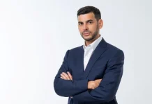 Revolut: Ανοίγει υποκατάστημα στην Ελλάδα με CEO τον Βασίλη Αμεράνη
