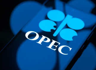 OPEC+: Αμετάβλητη η παραγωγή τον Νοέμβριο – «Σφιχτή» παραμένει η αγορά πετρελαίου